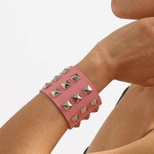2023 Pink Studded Bracelet Goth Cuff Bracelet for Women