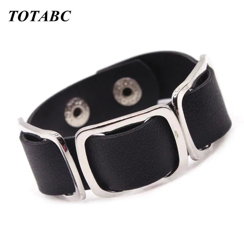 Hand-Made Wrap Charm Leather Bracelet with 3 Layer Pattern