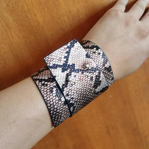 Crack Snake Leather Bracelet Women Jewelry Wrap Bangle Gothic