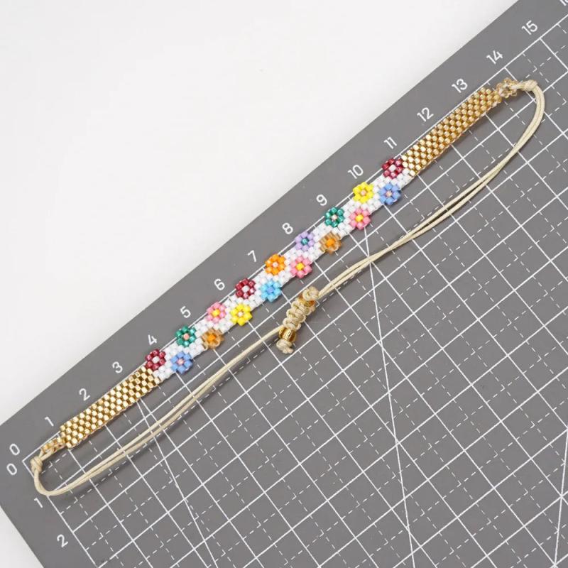 Daisy Pattern Woven Rice Ball Bracelet Adjustable Unisex Beaded Bohemia