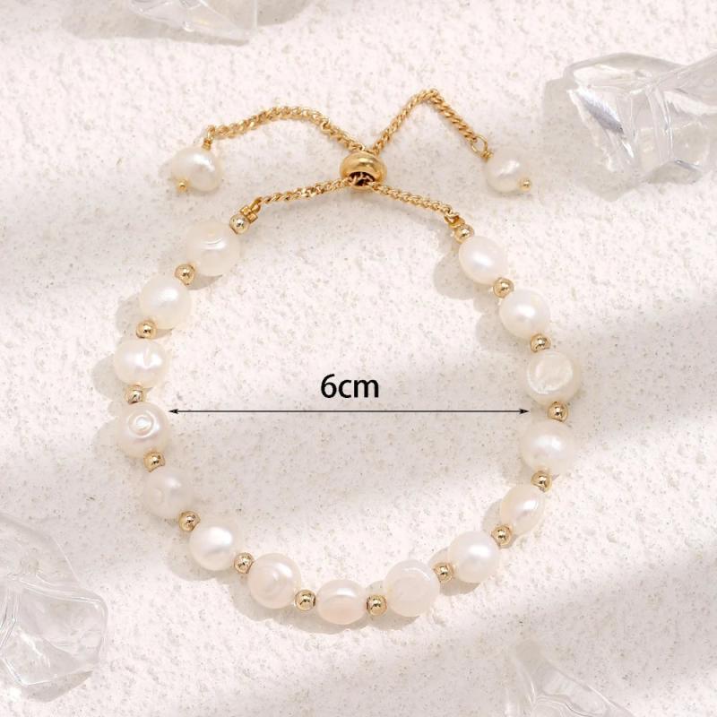 Women Pearl Bracelet Chain Pull Bracelet Surprise Gift