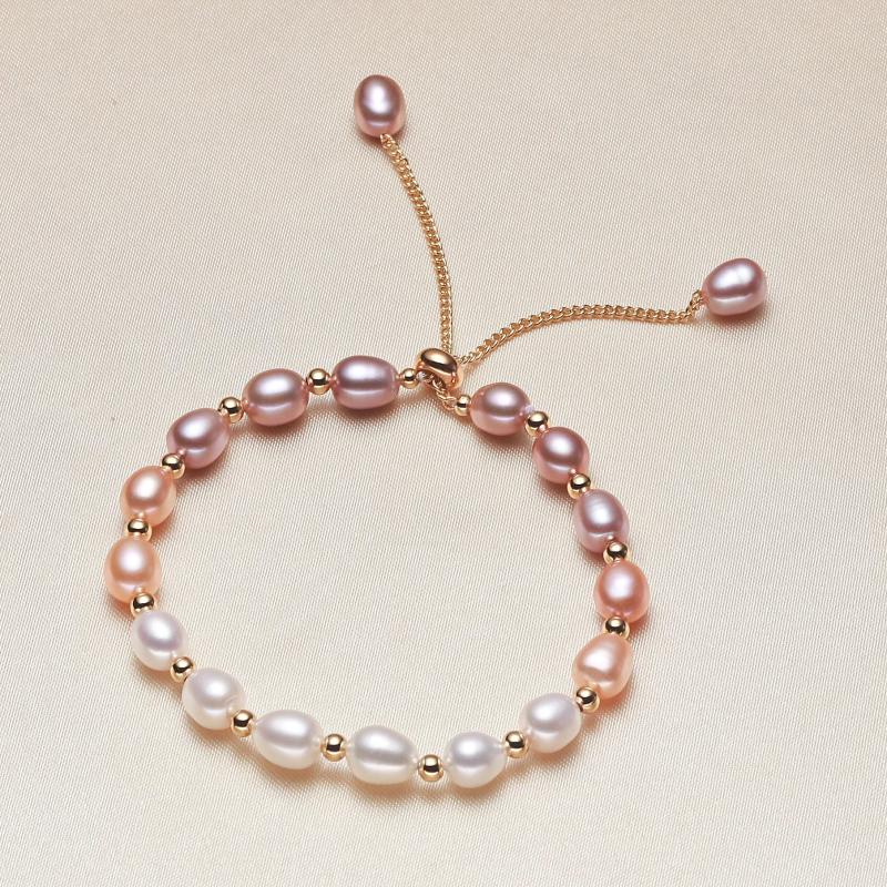 Pink Gradient Pearl Bracelet with Golden Charm