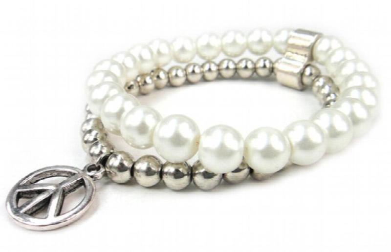 Alloy Charm & Pearl Beads Stretch Bracelet
