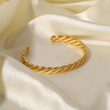 Youthway Cuban Chain Bracelet 18K PVD Plated Textured Jewelry for Women