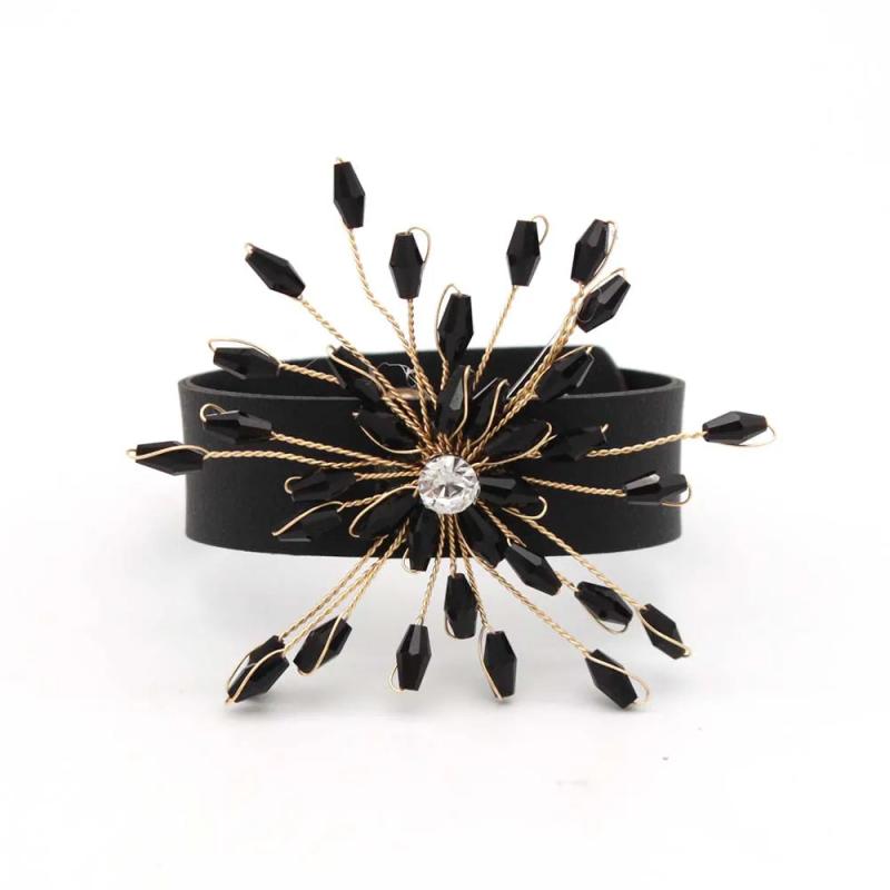 Metal Crystal Bracelet Circle Cuff Bangle Retro Wedding Jewelry