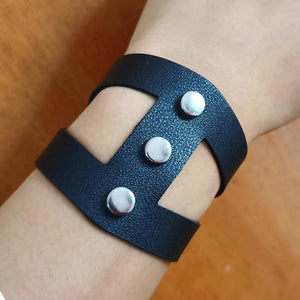 Vintage Leather Bracelets For Women Charm Wrist Accessories