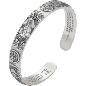 Retro Chinese Mythology Pixiu Lucky Beast Carving Cuff Bracelet for Men