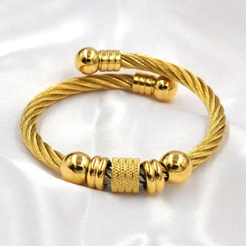 Waterproof Stainless Steel Cable Charm Bracelet for Men