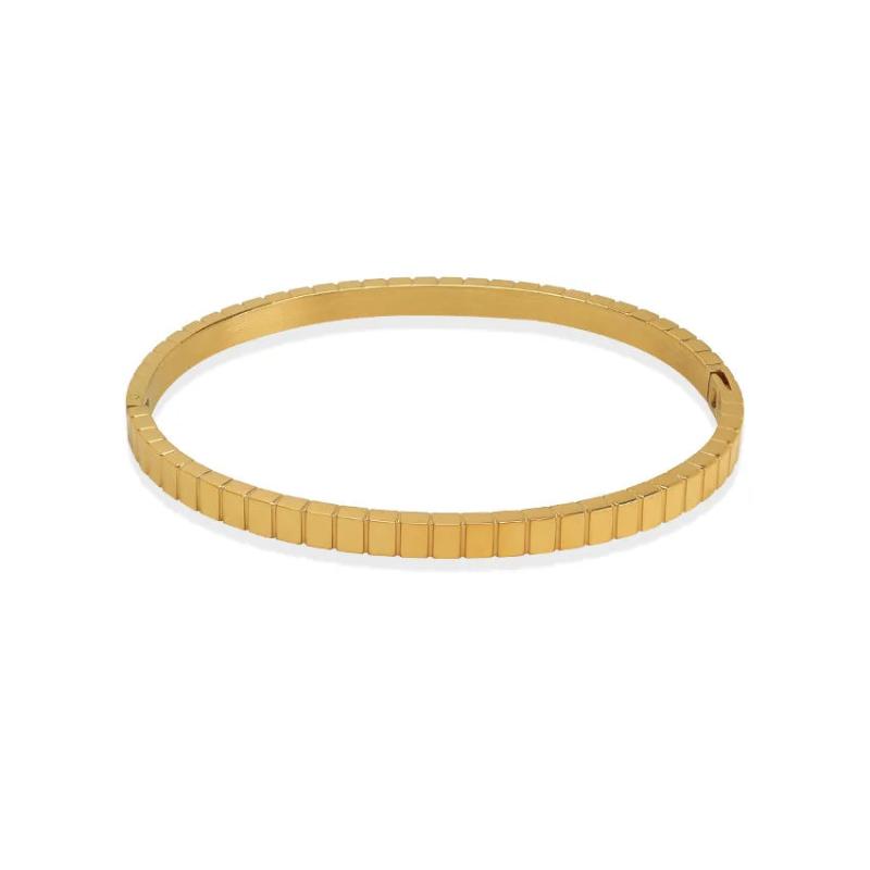 Stainless Steel Tarnish Charming Cuff Bracelet for Women