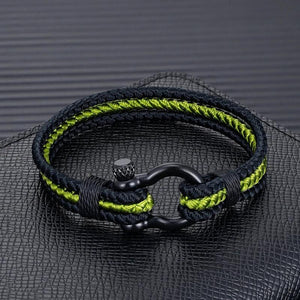 Stainless Steel Horseshoe Buckle Bracelet for Men and Women