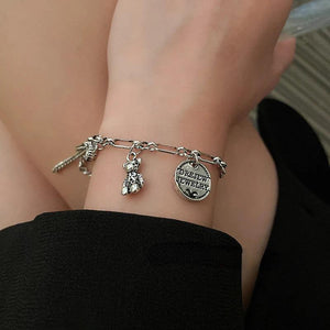 Cartoon Bear Round Letter Bracelets for Women - Holiday Gift