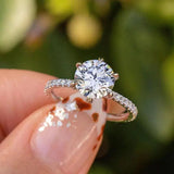 Anti Allergy Tibetan Silver Ring Round 2CT Zirconia Wedding Band