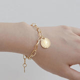 316L Stainless Steel Queen Head Round Pendant Bracelet Ladies High Jewelry