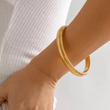 Hip-hop Spiral Twist Bracelet for Women Punk Style Jewelry