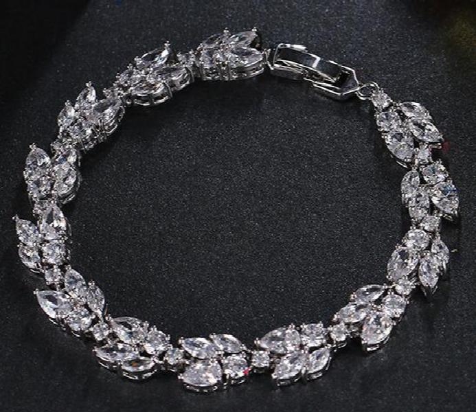 CZ Leaf Pattern Bracelet Bangle Women Girl Gift Wedding Jewelry