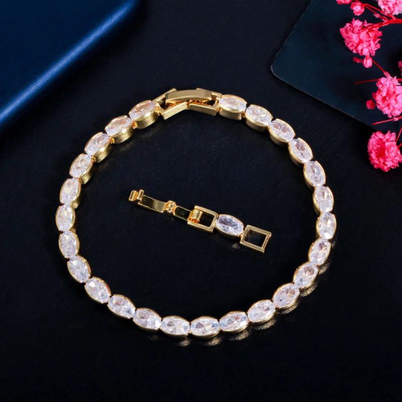 Pera Round Link CZ Banquet Party Charm Bracelets for Female B215
