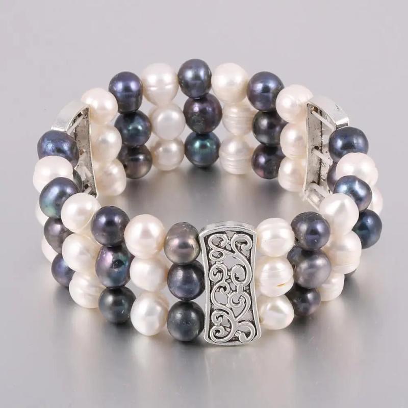 8-9mm Pearl Three-row Bracelet Zinc Alloy Gift Chain Length