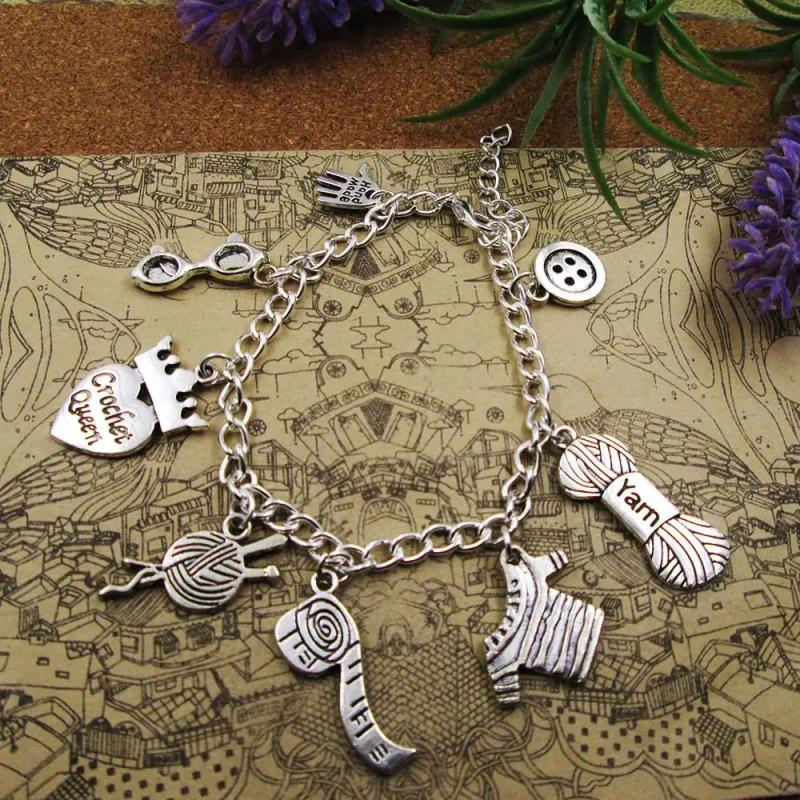 Silver Plated Charm Bracelet Knitting Crochet Queen Pendant Bracelets