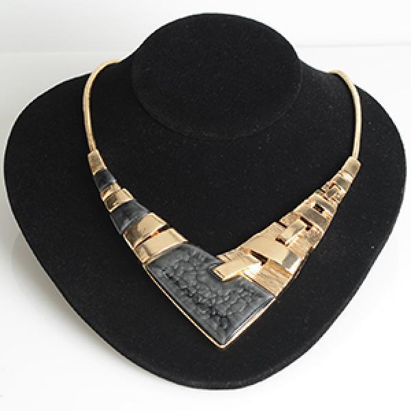 Chic Rhinestone Statement Necklace