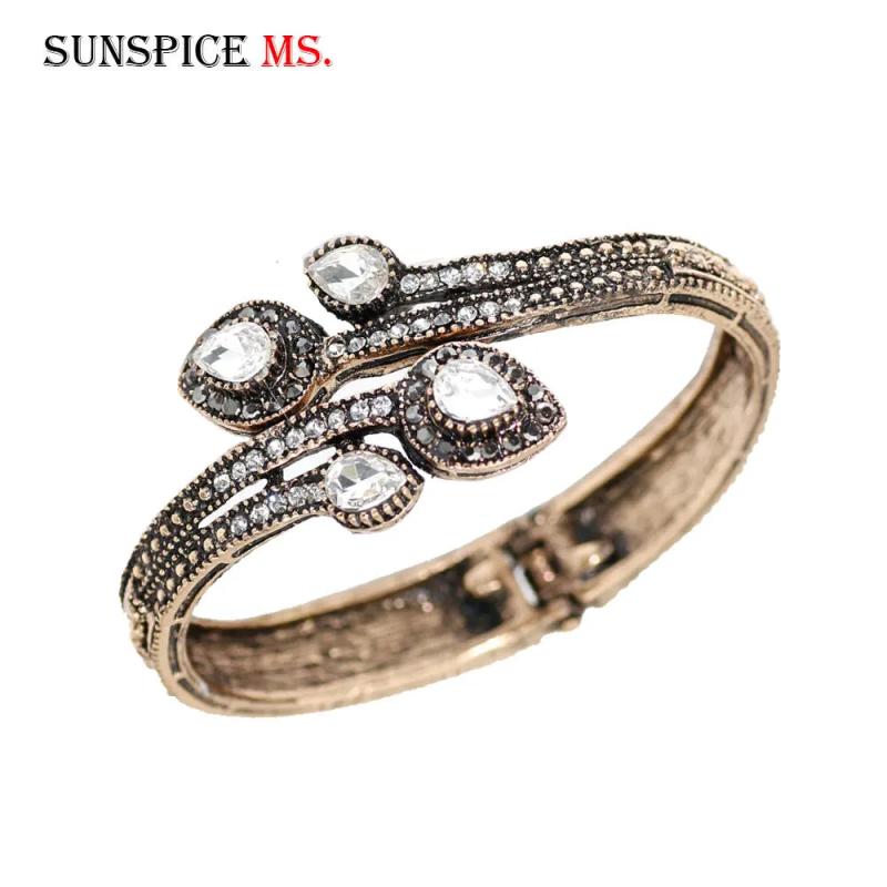 Vintage Antique Crystal Cuff Bracelet for Women - Ethnic Wedding Jewelry
