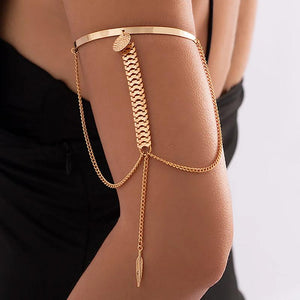 Vintage Metal Feather Pendant Arm Chain Bracelets for Women