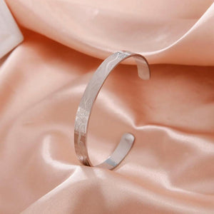 Skyrim Floral Pattern Cuff Bracelet Stainless Steel Bangle