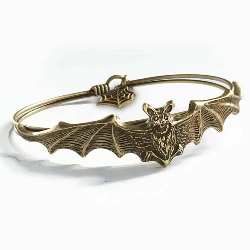 Vintage Gothic Bat Bracelet for Women, Personalized Temperament Jewelry