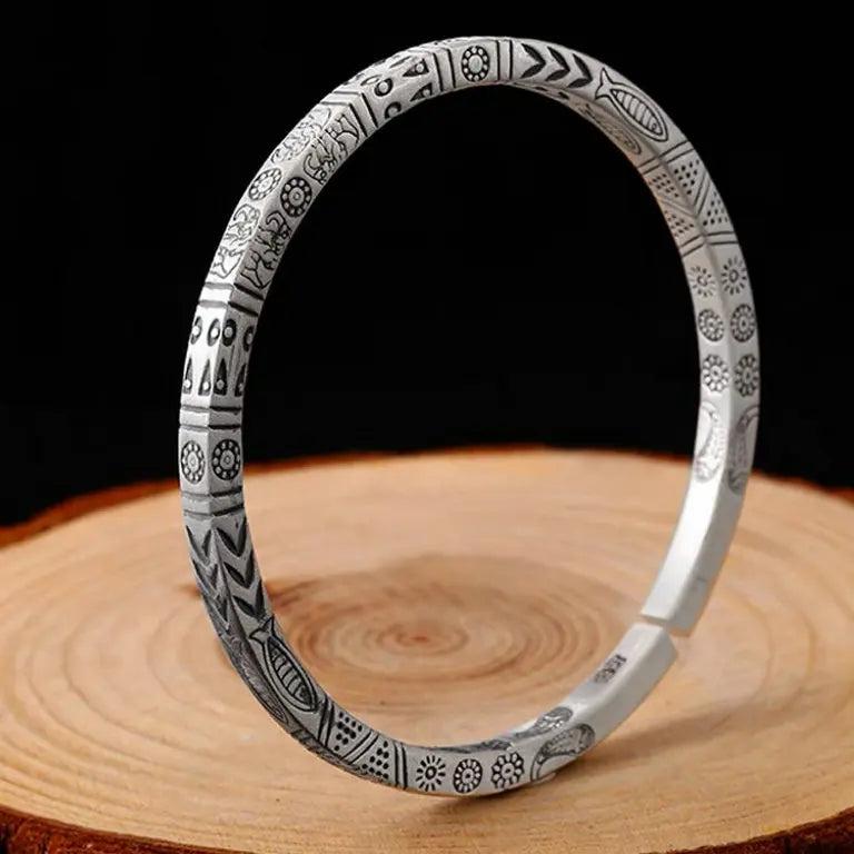 Vintage Carved Fish Elephant Totem Bracelet Cuff Bangle Jewelry