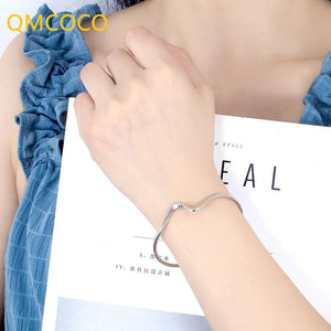 Minimalist Silver Wave Charm Bracelet for Women