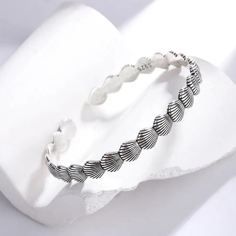 Shell Bangle Silver Plated Opening Bracelet TYB227