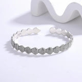 Shell Bangle Silver Plated Opening Bracelet TYB227