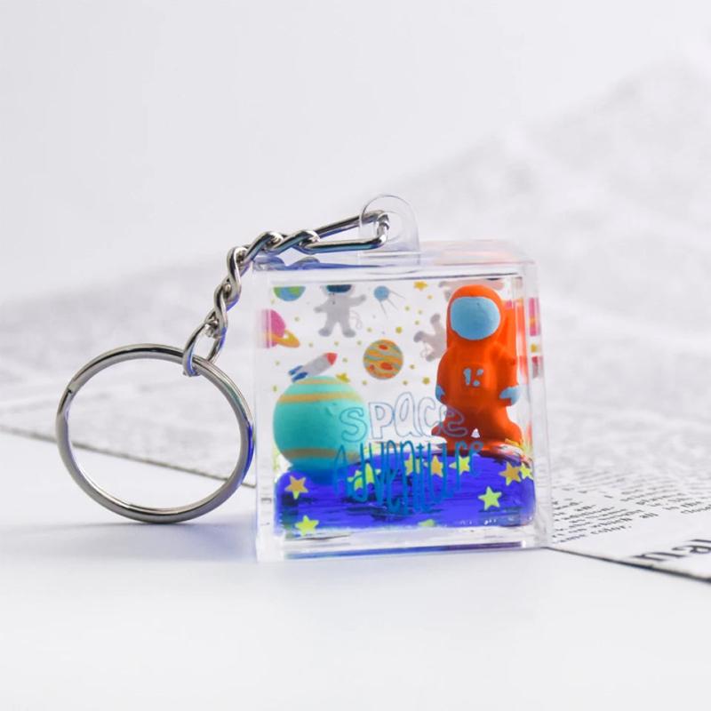 Creative Astronaut Spaceman Keychain Liquid Quicksand Keyring Pendant