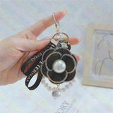 Pearl String Camellia Keychain Bag Pendant Ladies Car Keychain Pendant