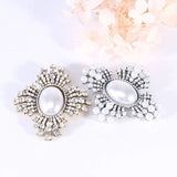 Metal Pearl Brooch Retro Corsage Baroque Party Accessory
