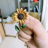 Big Crystal Sunflower Brooch Jewelry Women Banquet Clothes Pin