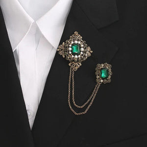 Baroque British Style Rhinestone Brooch Emerald Tassel Chain Pearl Collar Pin