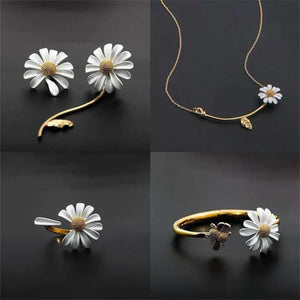 Vintage Chrysanthemum Flower Alloy Daisy Brooch Coat Accessories