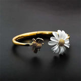 Vintage Chrysanthemum Flower Alloy Daisy Brooch Coat Accessories