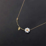 Vintage Chrysanthemum Flower Alloy Daisy Brooch Coat Accessories