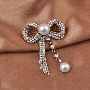 Elegant Bow Pin for Coat - Fashionable and Stylish Decorative Brooch