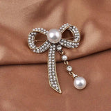 Elegant Bow Pin for Coat - Fashionable and Stylish Decorative Brooch