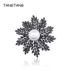 Vintage Sparkling Snowflake Brooch with Pearl Accent