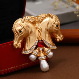 Morkopela Pearl Horse Heads Brooch Pins Women Jewelry Enamel Animal Rhinestone