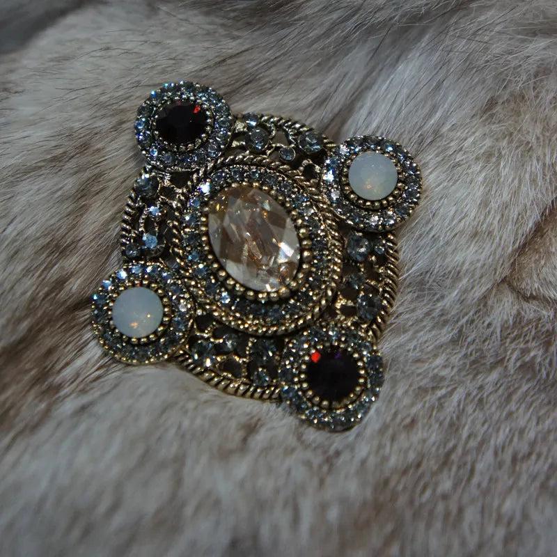 Vintage Baroque Letter Brooch for Women