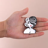 Moden Lady Acrylic Brooch Pins Figure Resin Cartoon Lapel Pins
