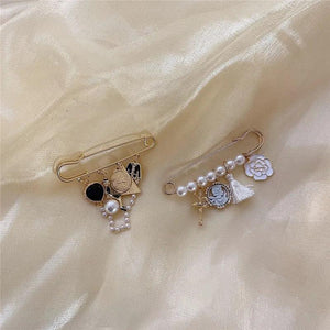 Camellia 5 Brooches with Rhinestone Pearls Tower Portrait Tassel Baroque