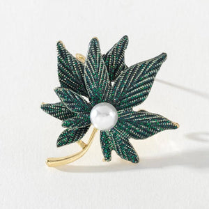 Retro Pearl Double Maple Leaf Brooch Female Pin Jewelry YT493