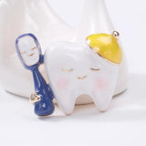 Tooth Brush Shape Brooch Animal Bird Pins Women's Brooch