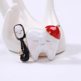 Tooth Brush Shape Brooch Animal Bird Pins Women's Brooch