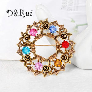 Colorful Wreath Brooch Christmas Jewelry Metal Lapel Pins for Women